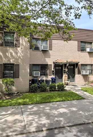 71-38 147th Street, Kew Gardens, NY 11367