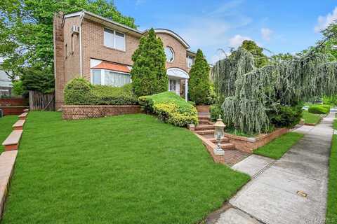 138-45 78th Drive, Kew Gardens, NY 11367