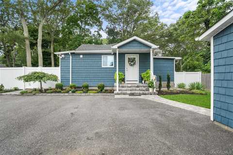 22 Lake Shore Drive, Ronkonkoma, NY 11779