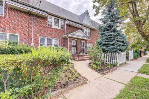 161-10 84th Road, Jamaica, NY 11432