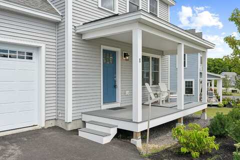 182 Falcon Crest Drive, Gorham, ME 04038