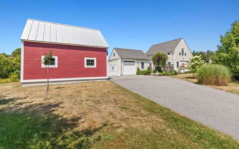 15 Harbor Ridge Road, Freeport, ME 04032