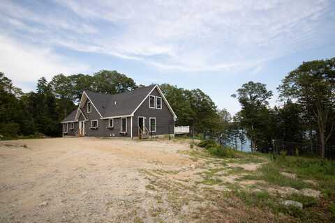 36 Treasure Ln, Deer Isle, ME 04627
