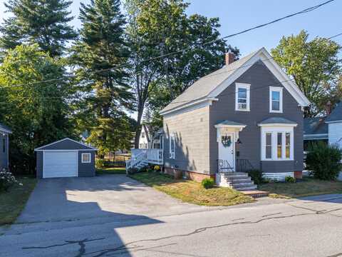 6 Berry Avenue, Lisbon, ME 04252