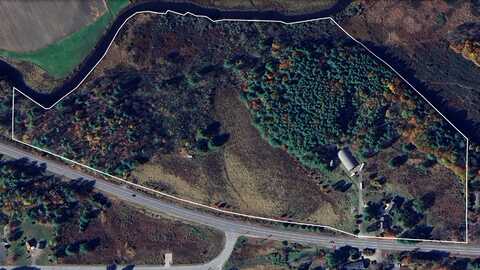 210 Augusta Road, Topsham, ME 04086