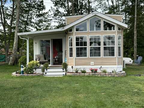 23 College Drive, Wells, ME 04090