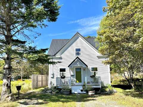 37 Adams Street, Eastport, ME 04631