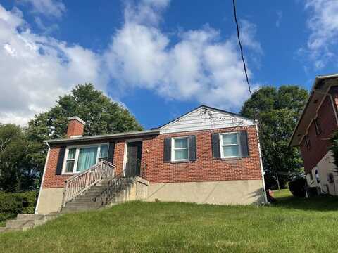 1909 OHIO ST, BLUEFIELD, WV 24701