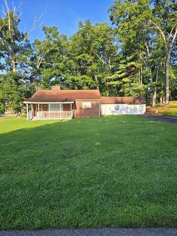 107 Stinson St., PRINCETON, WV 24740