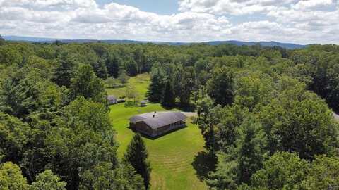 4475 Rich Creek Road, ROCK, WV 24747