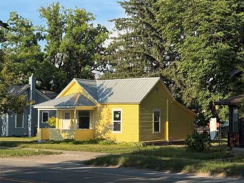 560 Spokane Avenue, Whitefish, MT 59937