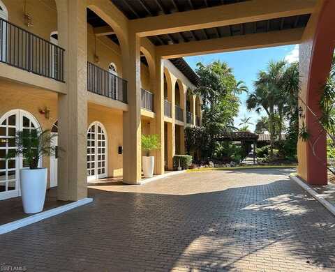 25000 E Tamiami, NAPLES, FL 34114