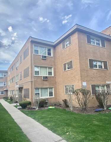 1718 W Greenleaf Avenue, Chicago, IL 60626