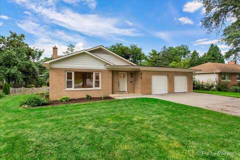 918 Delles Road, Wheaton, IL 60189