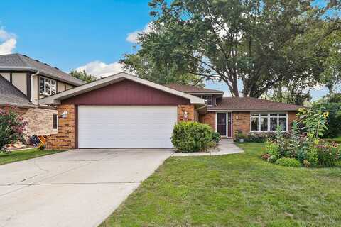 10153 S 87th Avenue, Palos Hills, IL 60465
