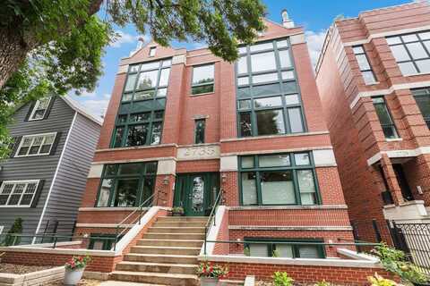 2735 N Kenmore Avenue, Chicago, IL 60614