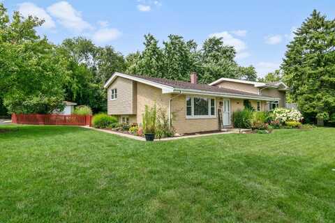 9050 S 84th Avenue, Hickory Hills, IL 60457