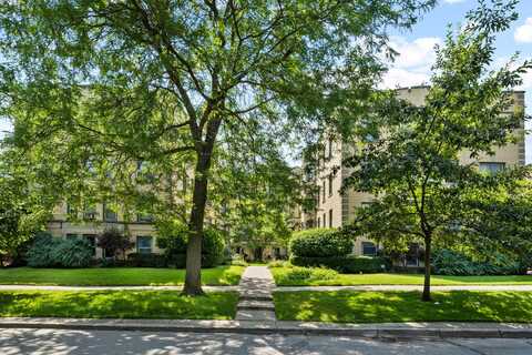 826 Mulford Street, Evanston, IL 60202