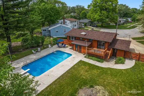 202 N Forest Avenue, Batavia, IL 60510