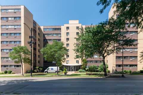 6300 N Sheridan Road, Chicago, IL 60660