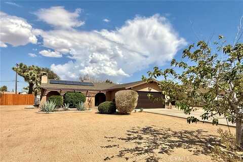 7157 La Habra Ave, Yucca Valley, CA 92284