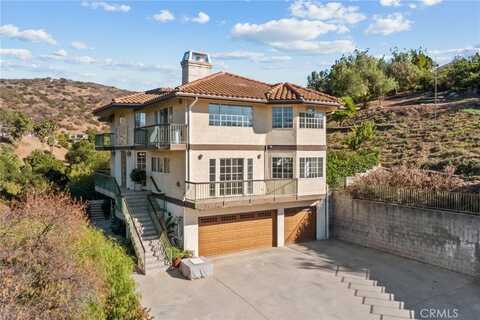 9658 Wheatland Avenue, Sunland, CA 91040