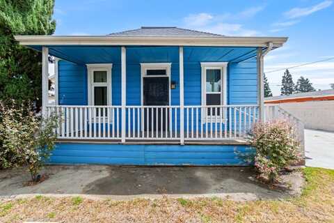 16412 Bixler Avenue, Paramount, CA 90723