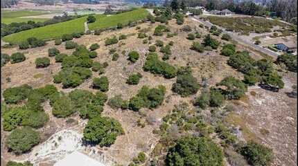 1990 #4 Tularosa Road, Lompoc, CA 93436