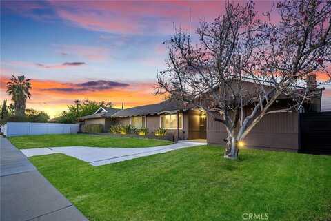 22349 Vanowen Street, Canoga Park, CA 91303