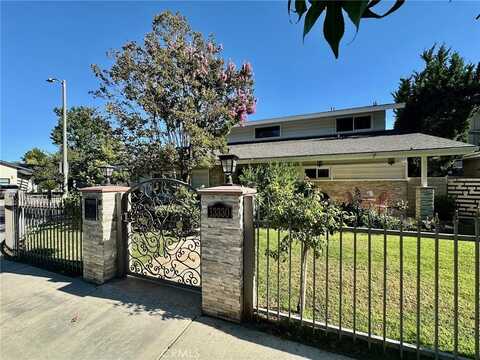 13330 Killion Street, Sherman Oaks, CA 91401