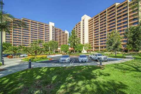 24055 Paseo Del Lago, Laguna Woods, CA 92637