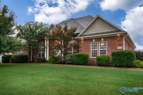 6805 Laura Brooke Drive SE, Owens Cross Roads, AL 35763