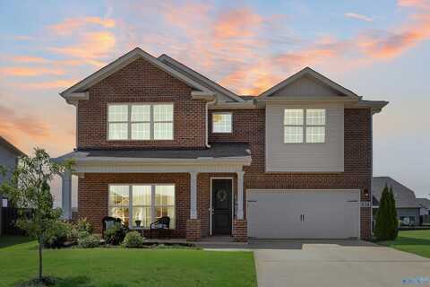 134 Heritage Lakes Boulevard, New Market, AL 35761