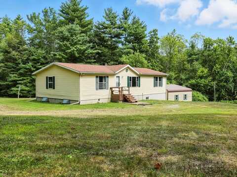 560 Bradley Rd, Athens, PA 18810