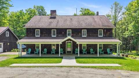 407 Worrick Pond Rd, Brackney, PA 18812