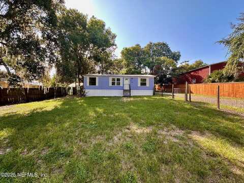 104 PROSPECT Street, Pomona Park, FL 32181
