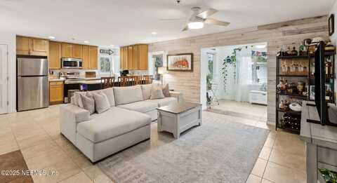210 11TH Avenue N unit: 208, Jacksonville Beach, FL 32250