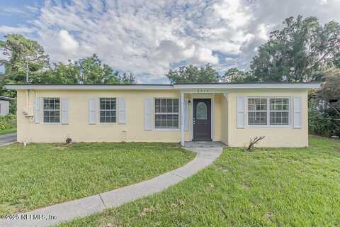 1714 LOYOLA Drive N, Jacksonville, FL 32218
