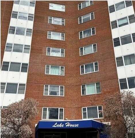 11850 Edgewater Drive unit: 114, Lakewood, OH 44107