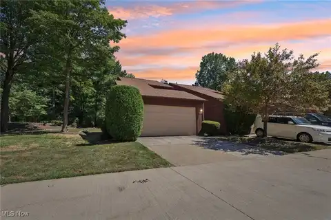 308 Katey Rose Lane, Euclid, OH 44143