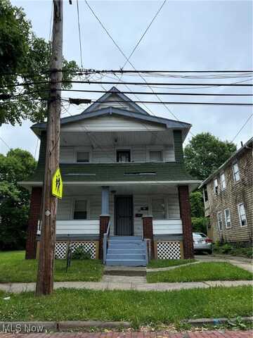 719 E 162nd Street unit: 2, Cleveland Heights, OH 44110