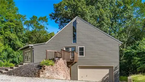 184 Lowery Lane, New Concord, OH 43762