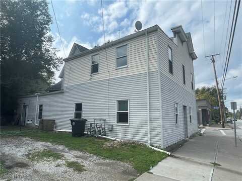 7023 Clark Avenue, Cleveland, OH 44102