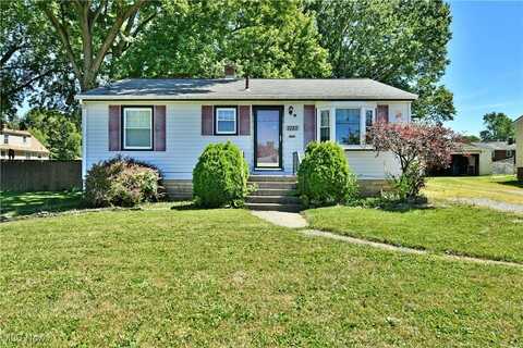 1085 North Avenue, Girard, OH 44420