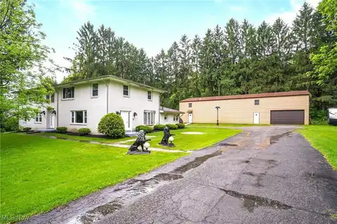 7182 Stewart Sharon Road, Hubbard, OH 44425