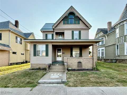 377 N Market Street, East Palestine, OH 44413