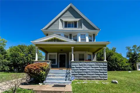 1885 Penrose Avenue, East Cleveland, OH 44112