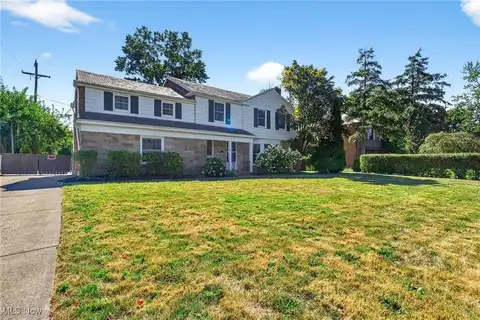 3378 Clayton Boulevard, Shaker Heights, OH 44120