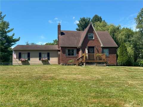 95 Clingan Road, Struthers, OH 44471