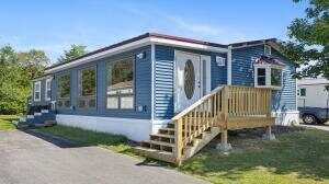 16 G Street, Bangor, ME 04401